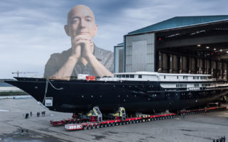 Jeff Bezos Superyacht Y721 Oceanco Rotterdamn Koningshaven Bridge De Hef