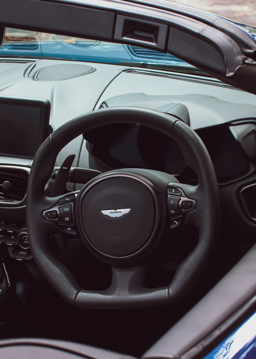 Vantage Roadster 4