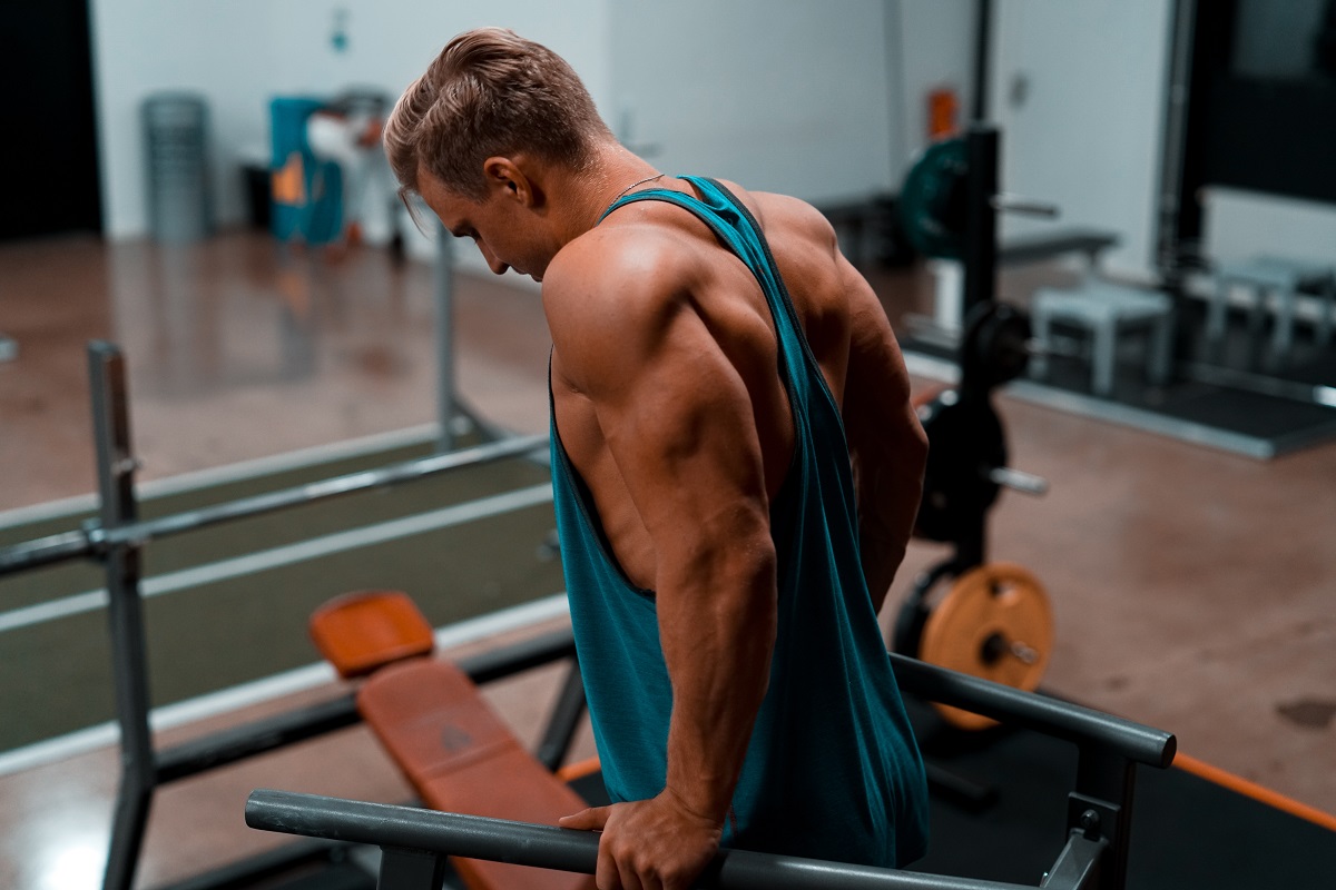 You'll need to engage that Tricep Dips if you want to dial in the best tricep exercises.