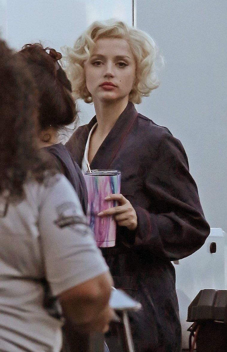Blonde Marilyn Monroe Biopic Ana de Armas Rating 1
