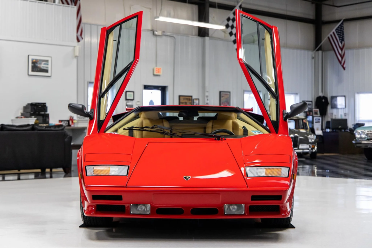 Lamborghini Countach 5000 Quattrovalvole