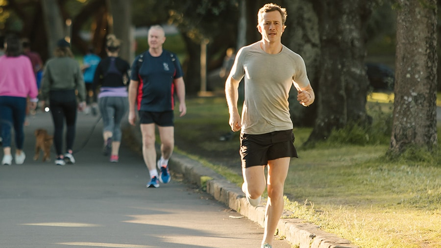 Sydney Tradie Aims To Break 3,800km Running Record From Perth To Bondi