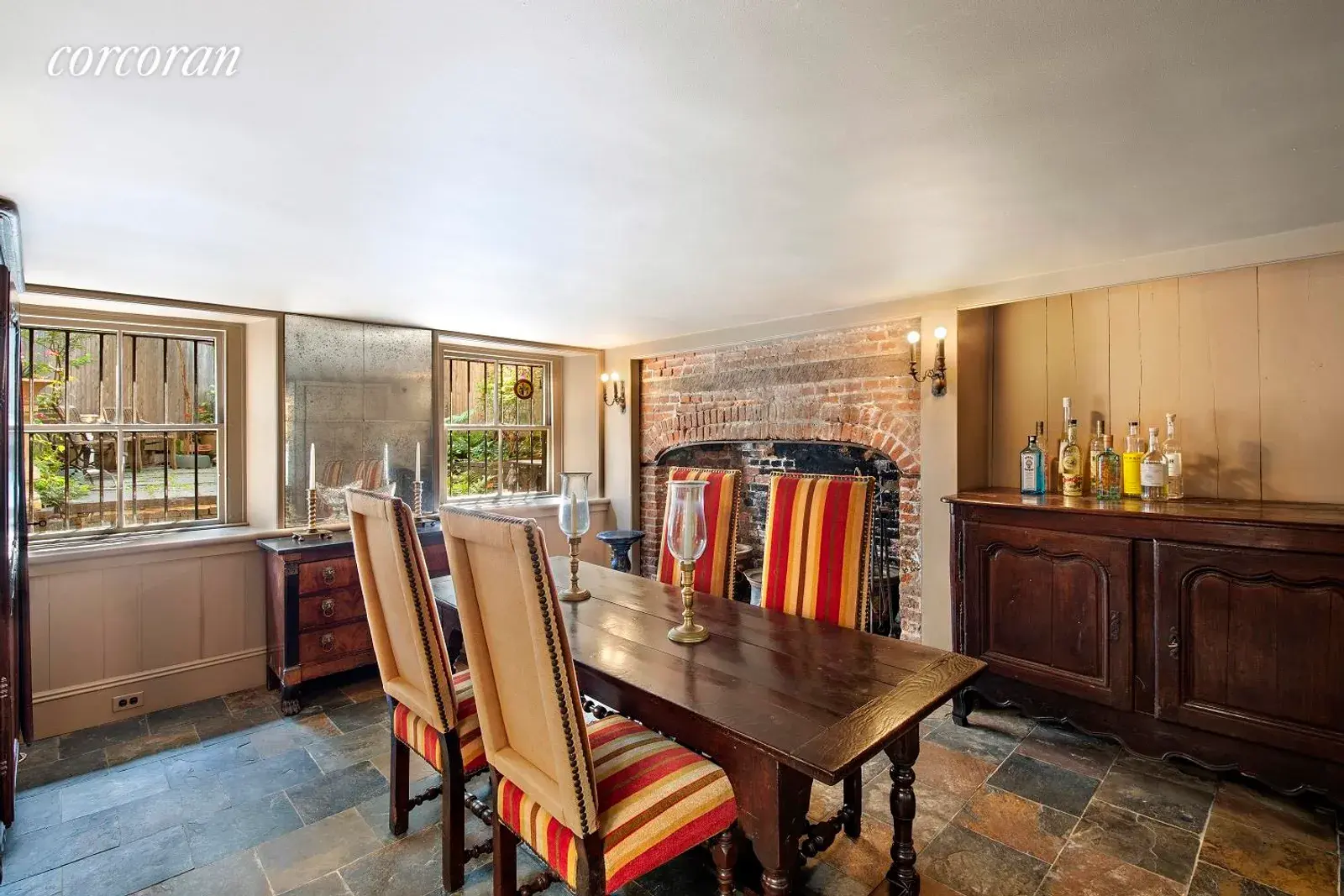 Manhattan’s Oldest Home Hits The Market For The First Time In 227 Years