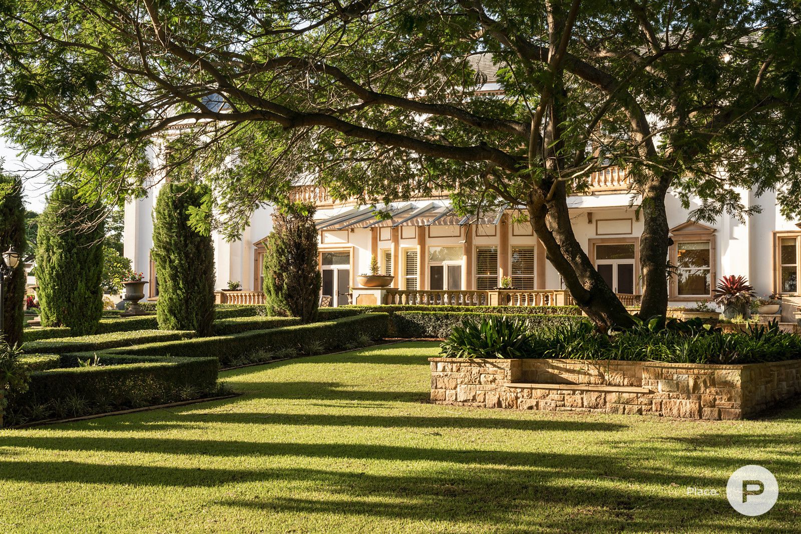 On The Market: $25 Million Robertson Estate Is Straight Out Of ‘The Great Gatsby’