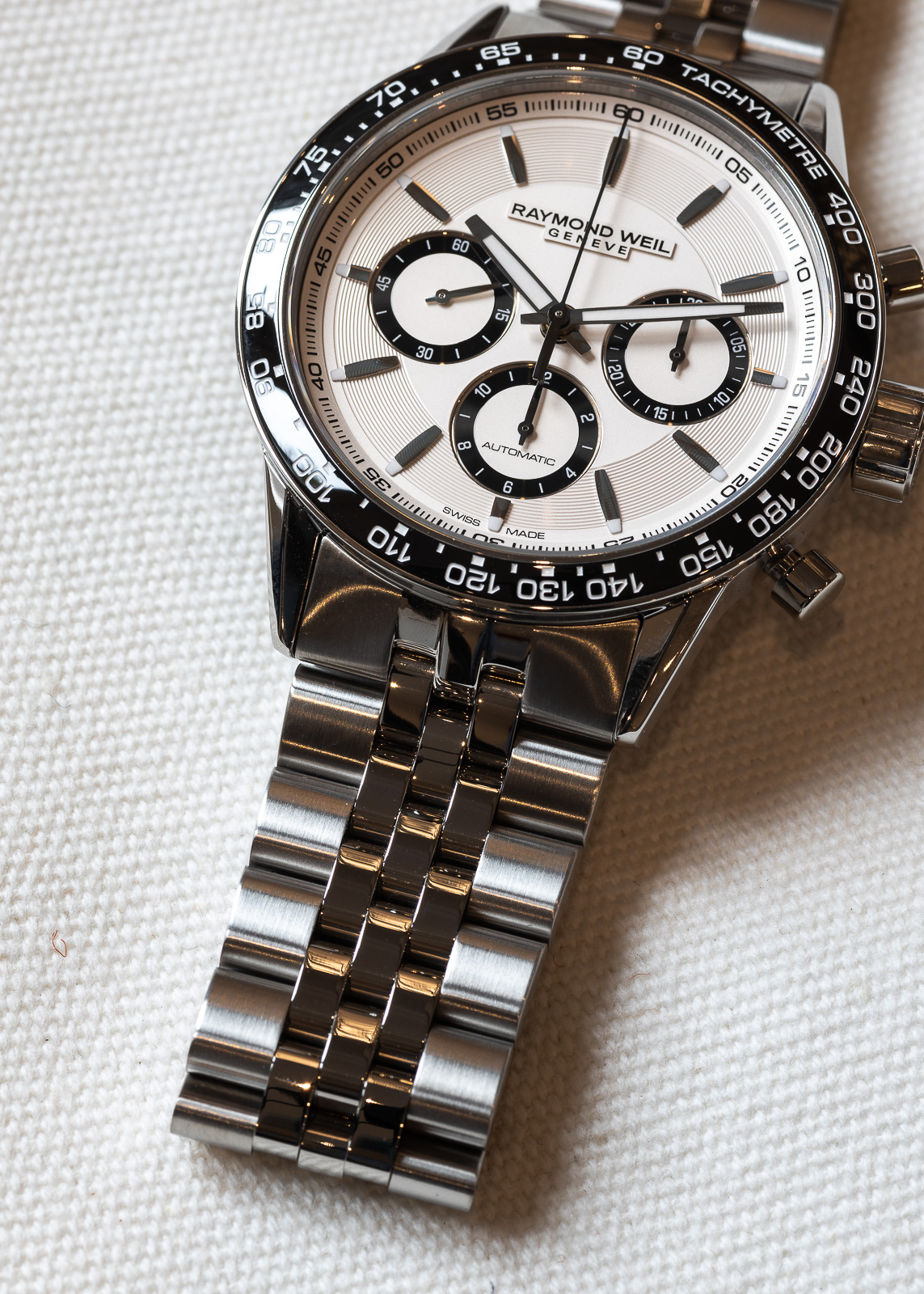 RAYMOND WEIL Freelancer Chronograph 7741: The Real Deal Without The Wait