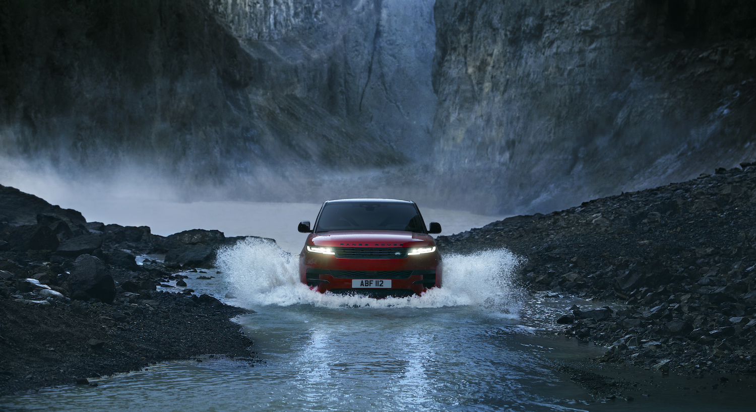 WATCH: James Bond Stunt Driver Sends 2023 Range Rover Sport Through Icelandic Spillway