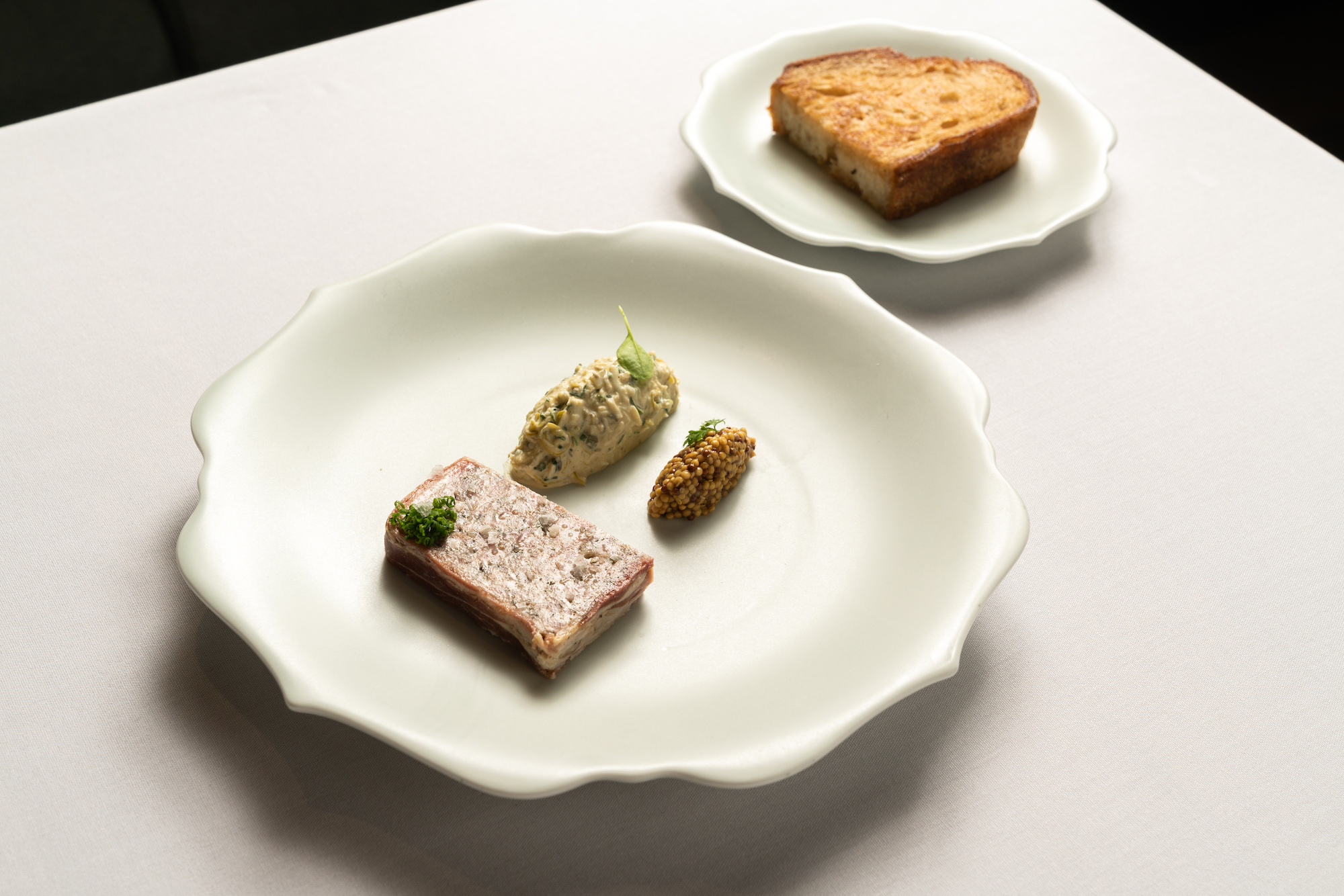 Rodd & Gunn Just Opened Their Flagship ‘The Lodge Bar & Dining’ Restaurant In Brisbane