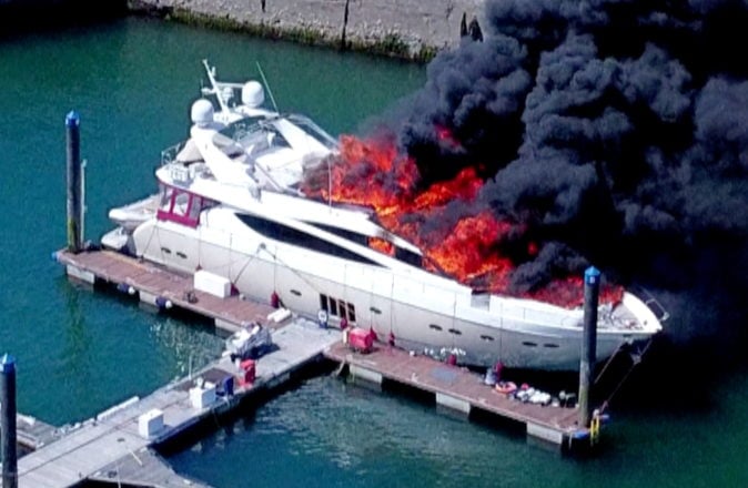 superyacht fire torquay - rendezvous princess y85