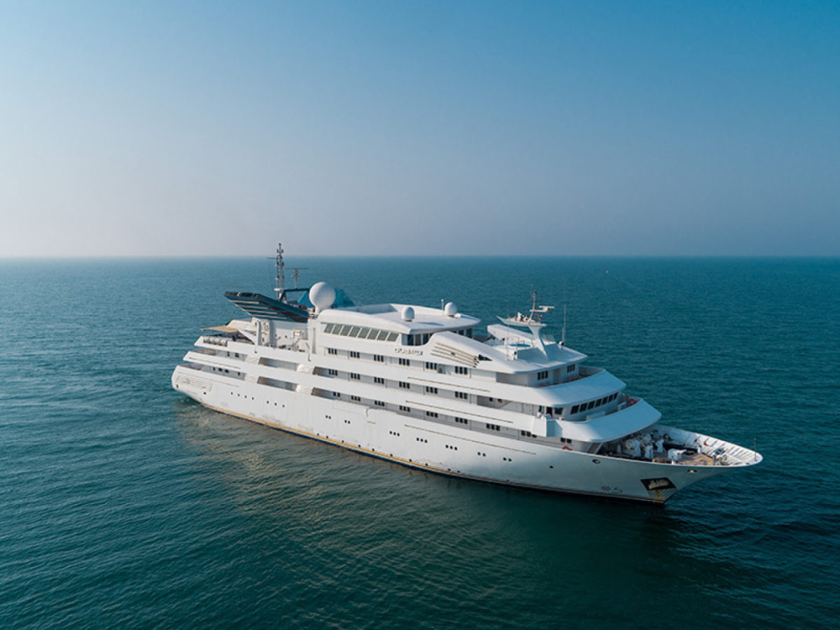 Dubawi yacht