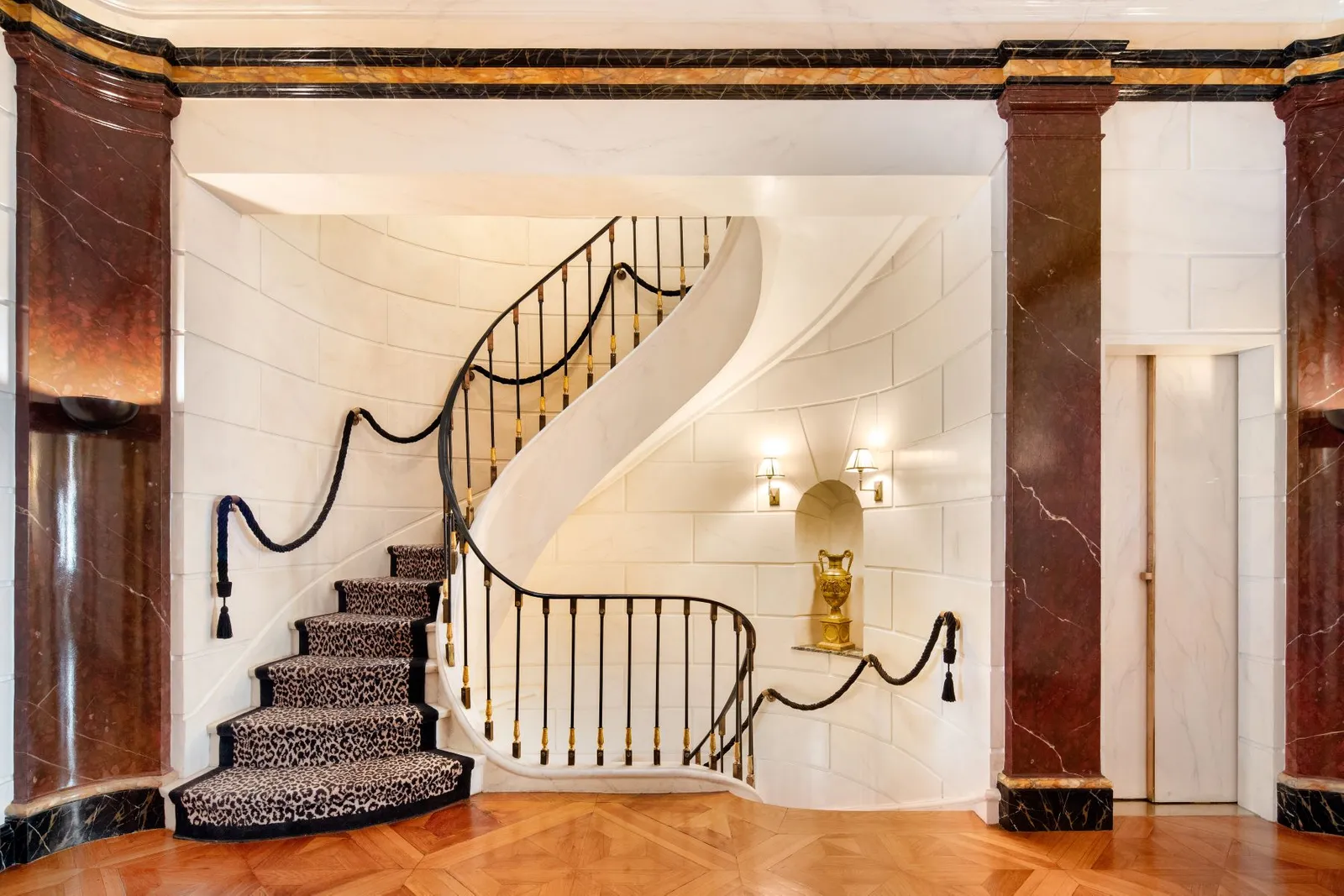 Gianni Versace New York Mansion