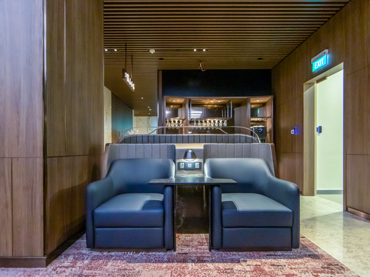 Singapore Airlines KrisFlyer First Class Lounge at Changi Airport Terminal 3
