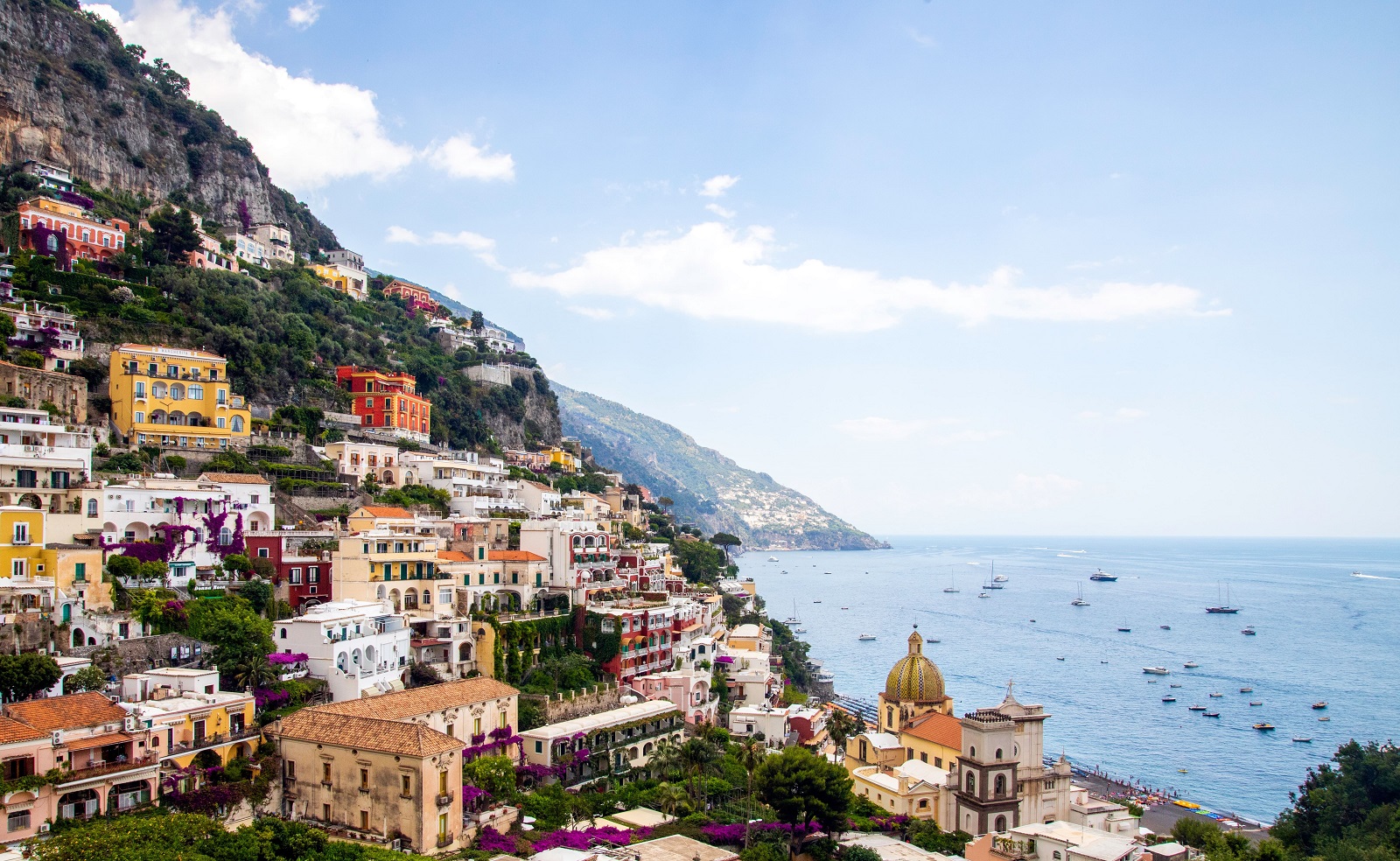 5 Men’s Perfumes To Pack For Summer In Europe 5 Men’s Perfumes To Pack For Summer In Europe