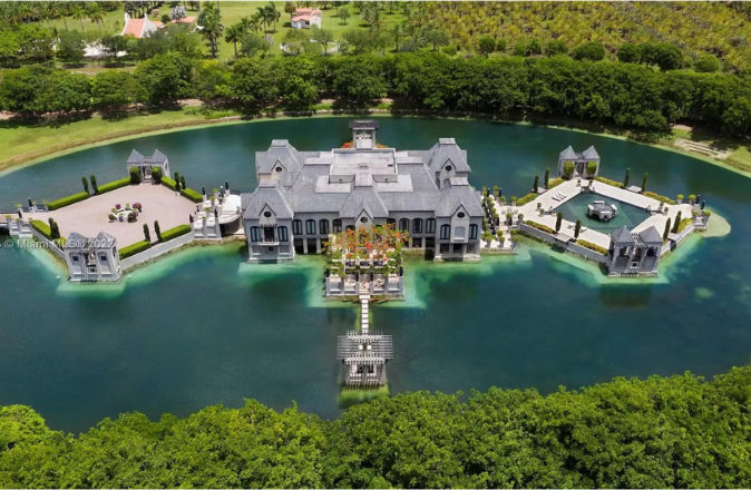 Chateau Artisan Florida