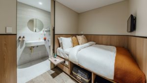 Aerotel Sydney Airport is located just 100 metres from international check in