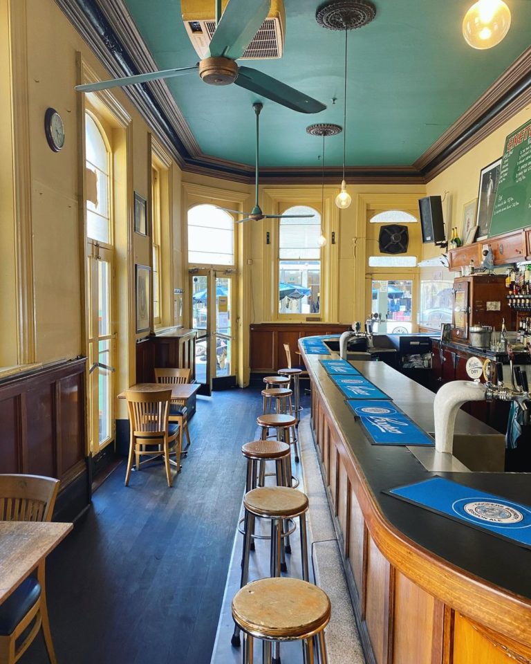 15 Best Pubs Adelaide Has To Offer In 2023