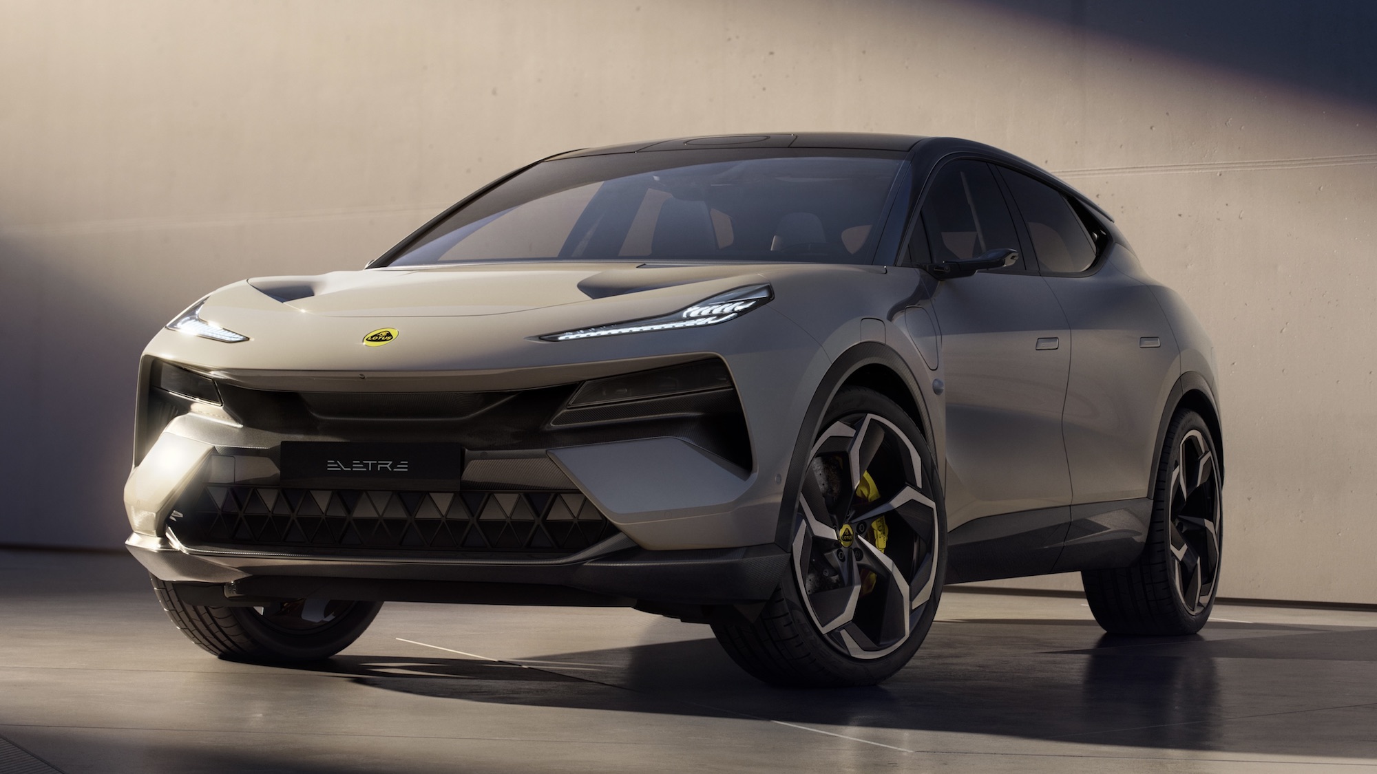 Lotus SUV 2022