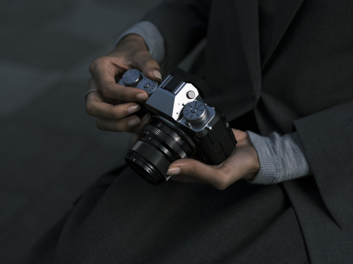 Fujifilm launches X-T5 mirrorless camera