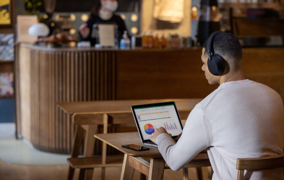 รีวิวหูฟัง Sony WH-1000XM5: ยังคงเป็นแชมป์ครองราชย์ในปีนี้หรือไม่