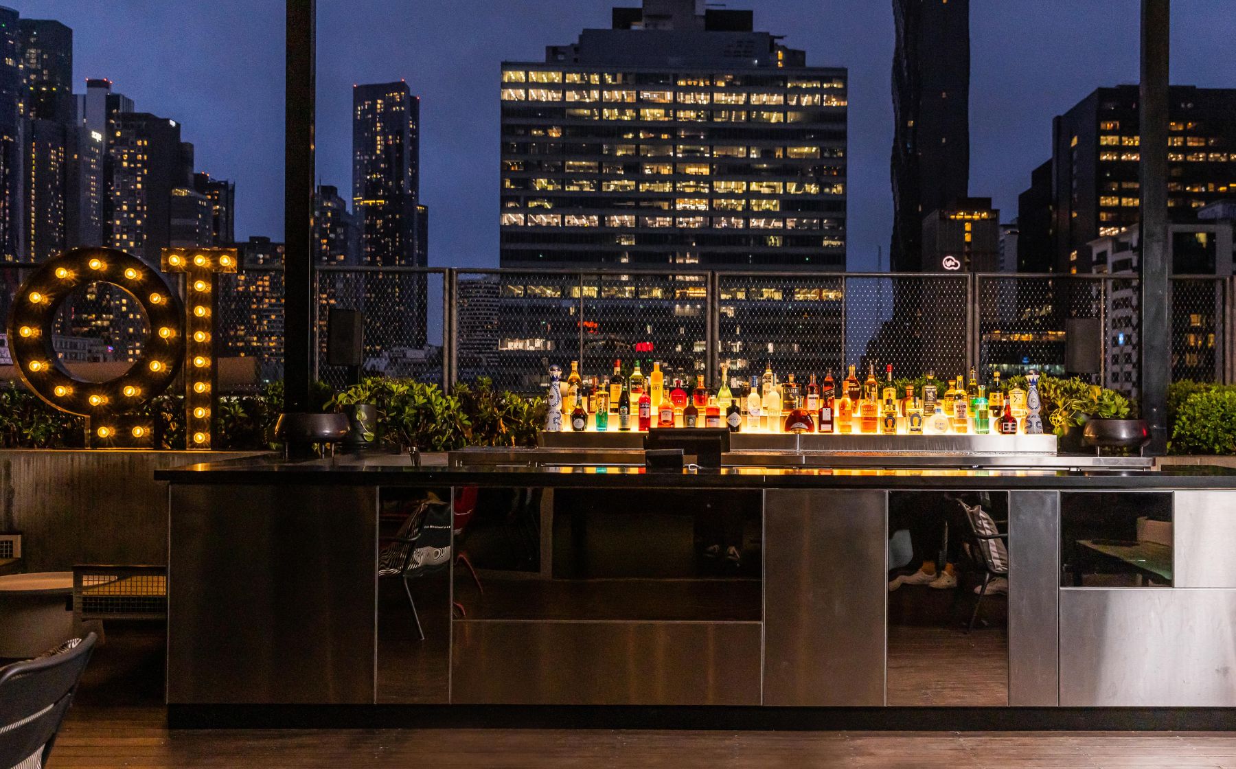 rooftop bars melbourne