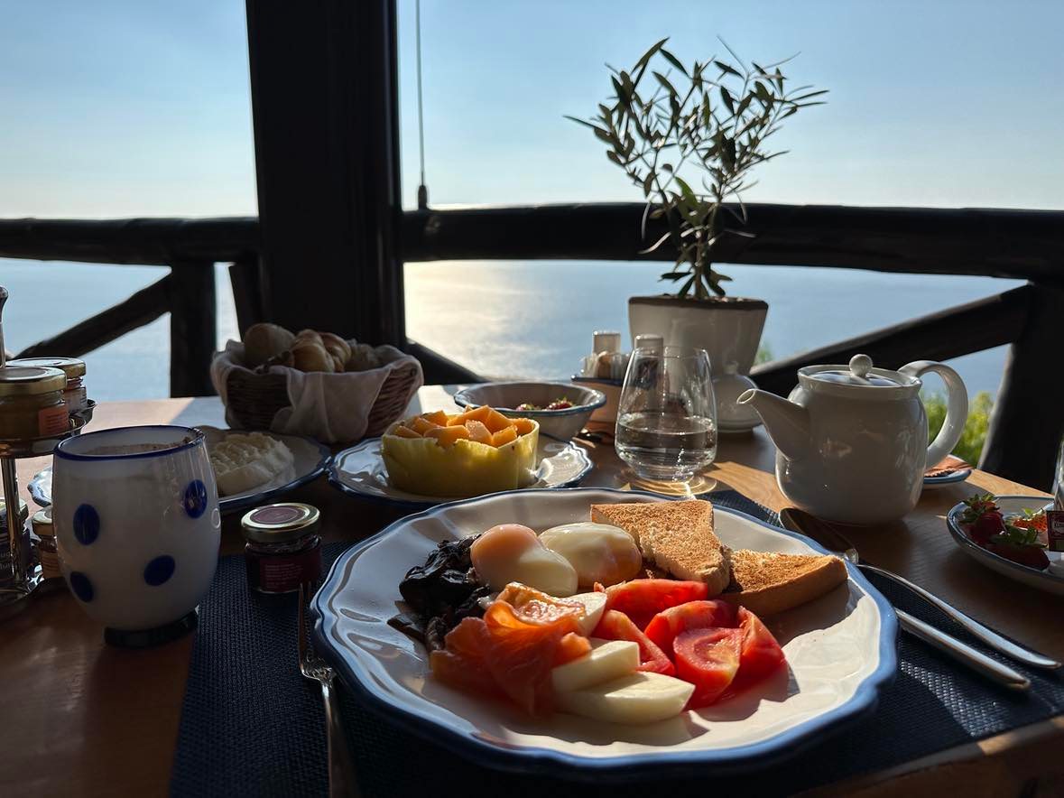 Breakfast at Monastero Santa Rosa