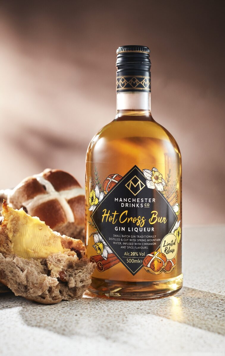 Aldi's $25 Hot Cross Bun Gin Is Returning To Shelves For Easter