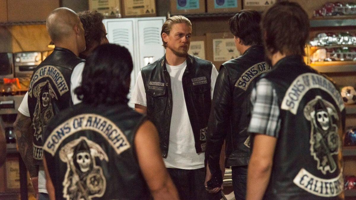 Theo Rossi teases totally different Sons of Anarchy spinoff