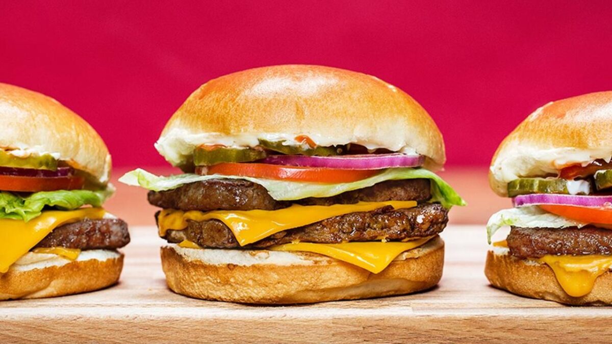 Wendy's Plans To Open "Hundreds" Of Stores In Australia (And Not Everybody Is Thrilled)