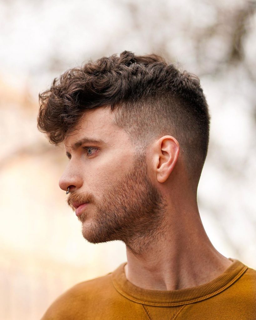 30 Simple, Low Maintenance Haircuts For Men (2023 Update)