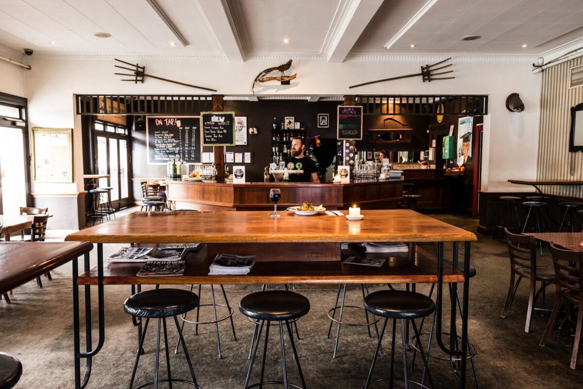 best pubs melbourne