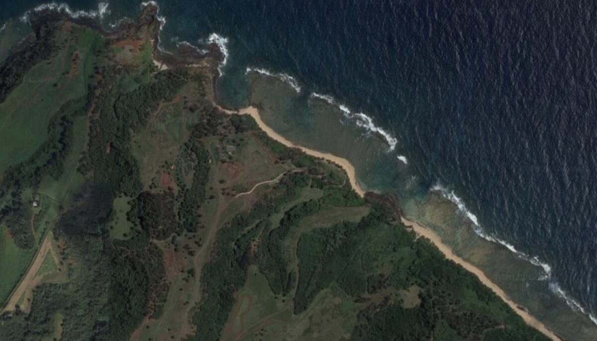 Mark Zuckerburg compound hawaii