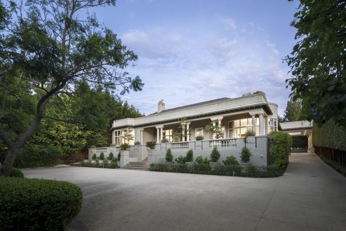 12 Lansell Road Toorak