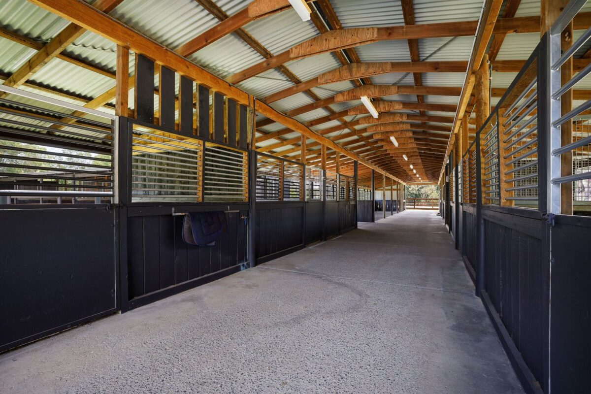 1-3 Caballo Road Guanaba