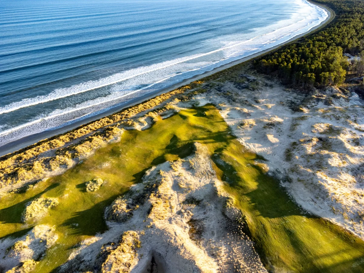 7 Mile Beach Golf Course: Tasmania's Newest World-Class Green
