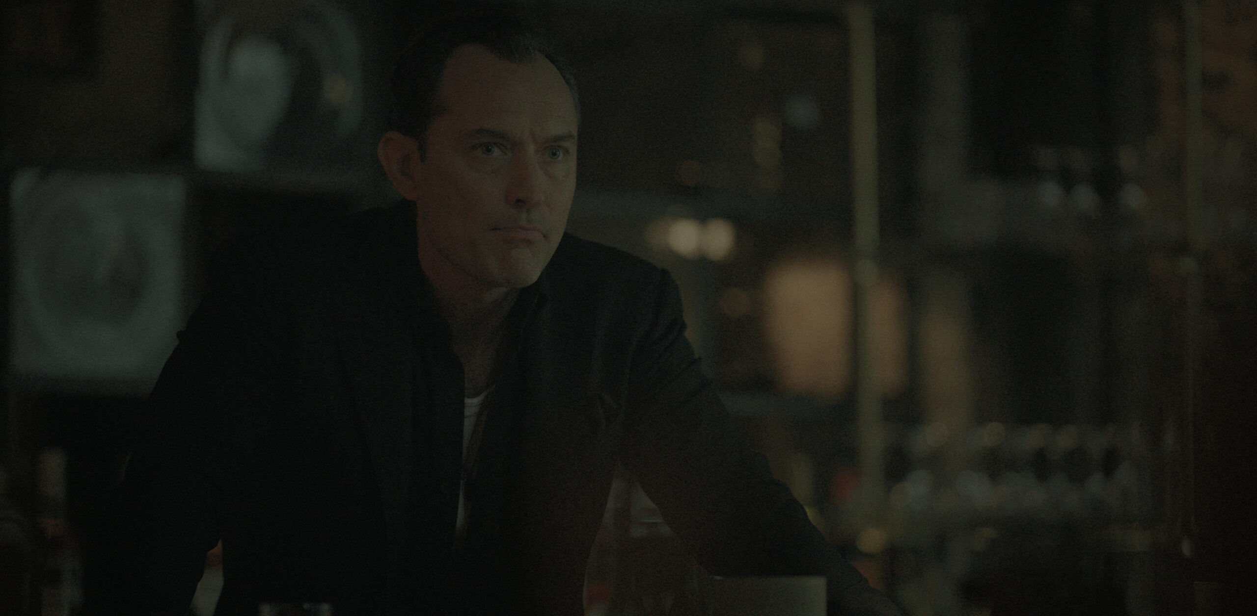 Netflix's 'Black Rabbit' Sounds Like A Grittier 'Succession' Meets 'The Bear'