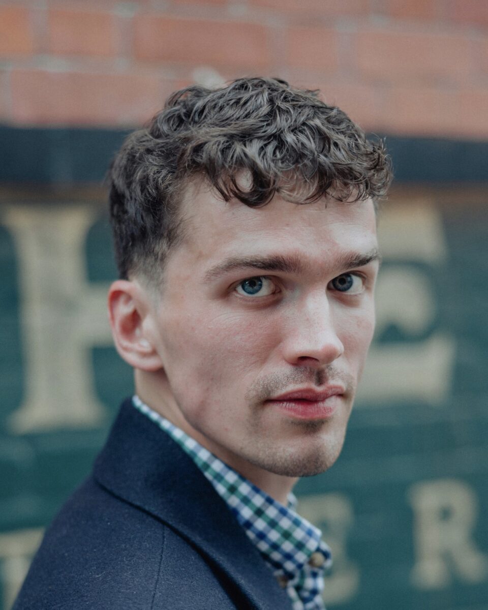 curly hairstyles for men