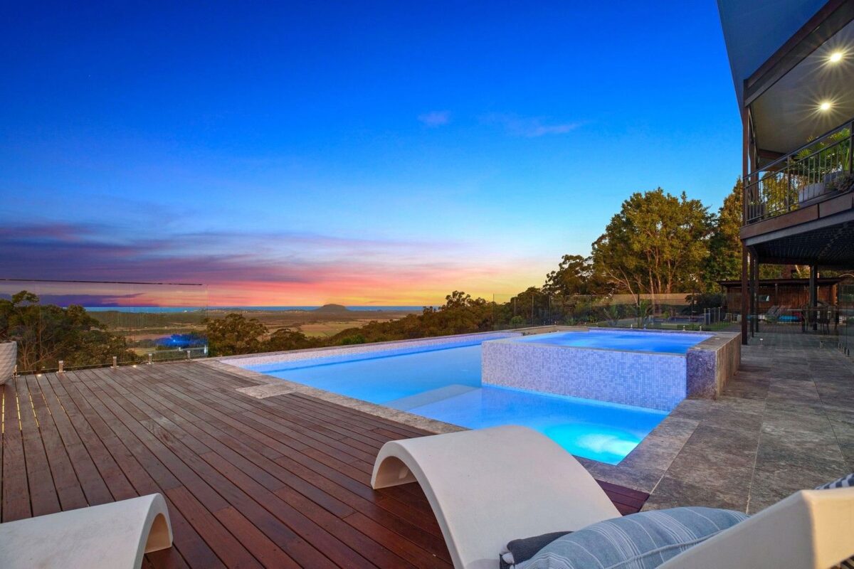 best airbnbs sunshine coast