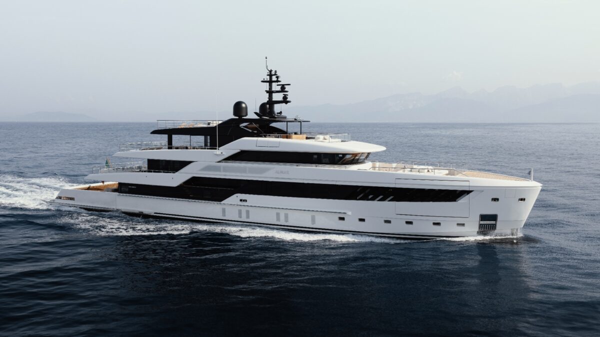 Sanlorenzo 50Steel