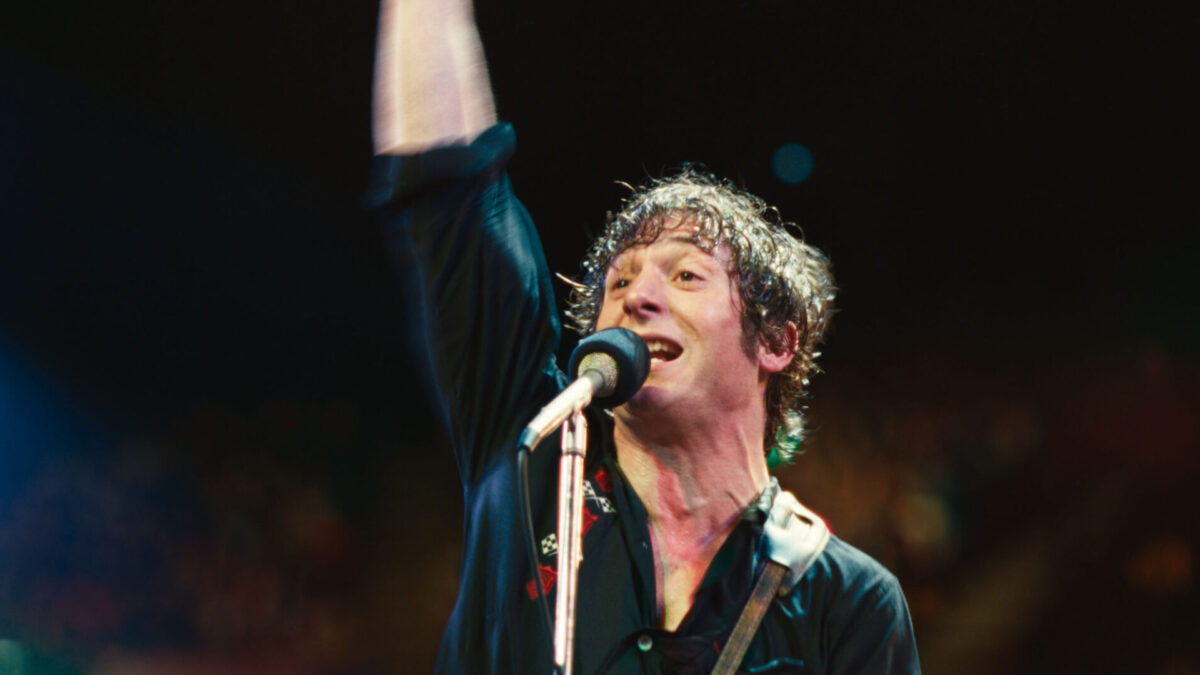 Jeremy Allen White Guns For An Oscar In 'Springsteen: Deliver Me From Nowhere' Trailer
