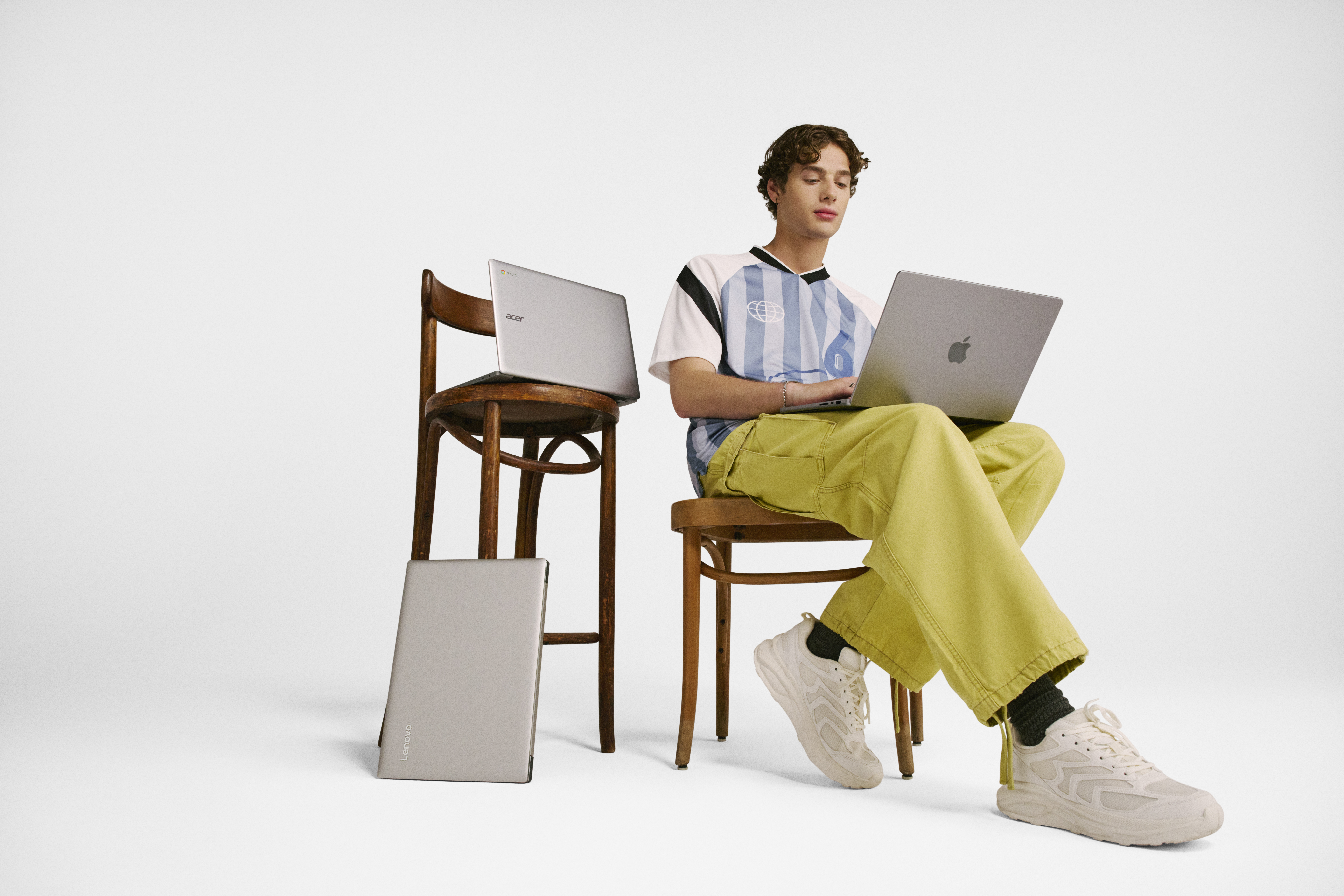 Smart Luxury: Why Refurbished Is The Strategic Way To Buy Premium Tech