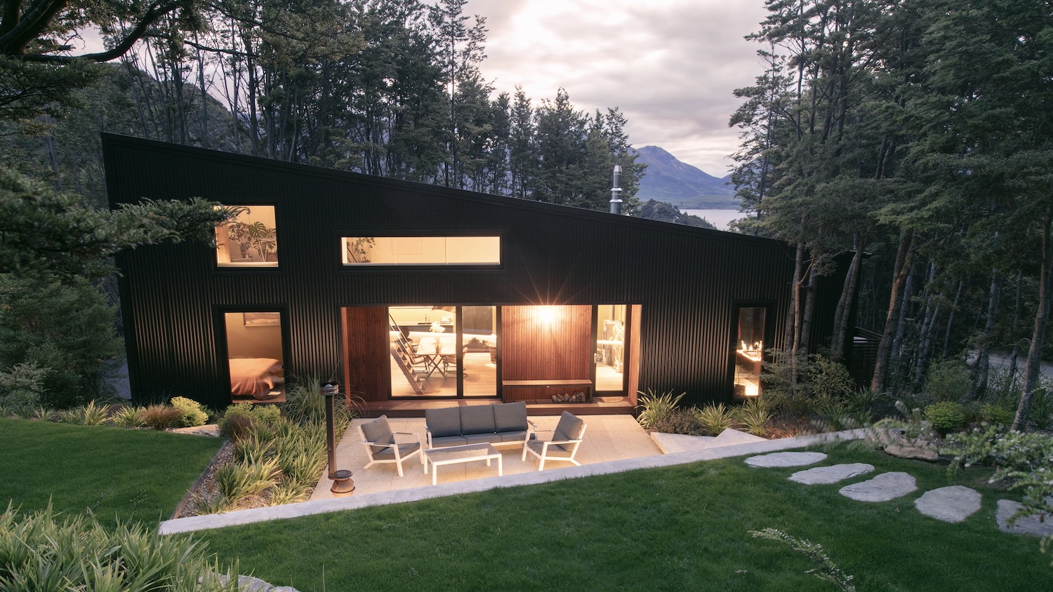 Best Queenstown Airbnbs