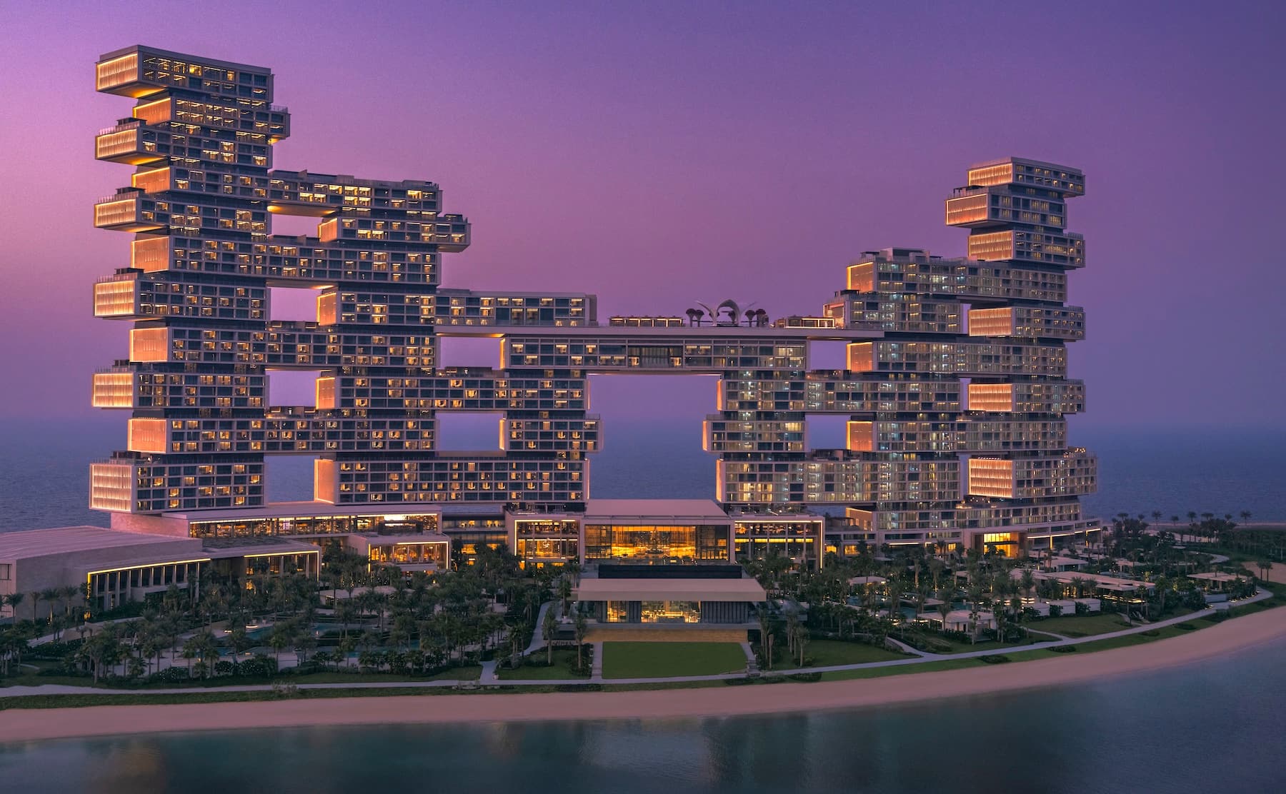 Atlantis The Royal Dubai Review: Bigger Is Indeed Better