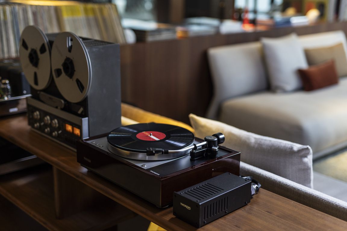 darsena listening suite