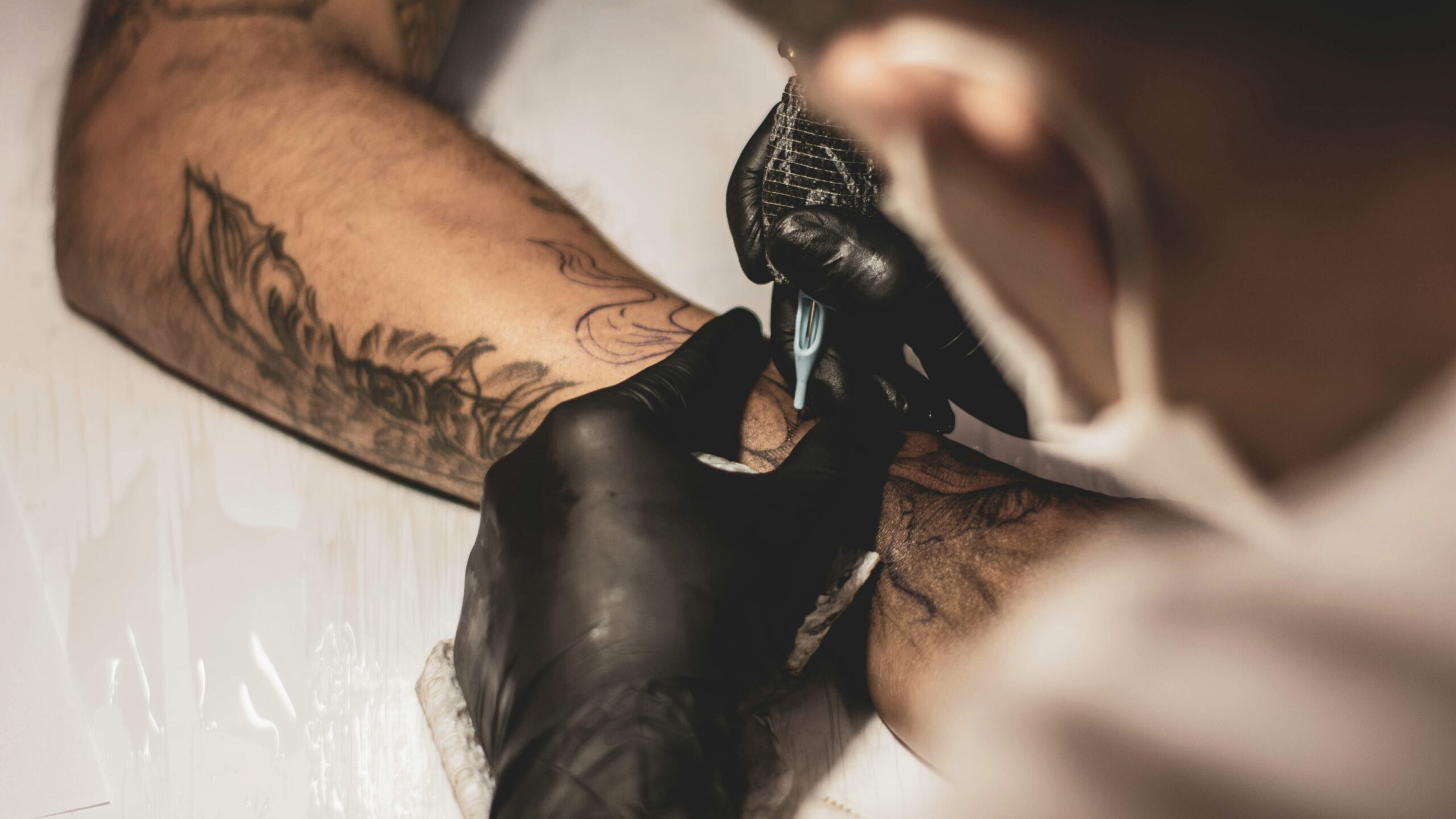 Side Arm Tattoos: Bold & Balanced Designs