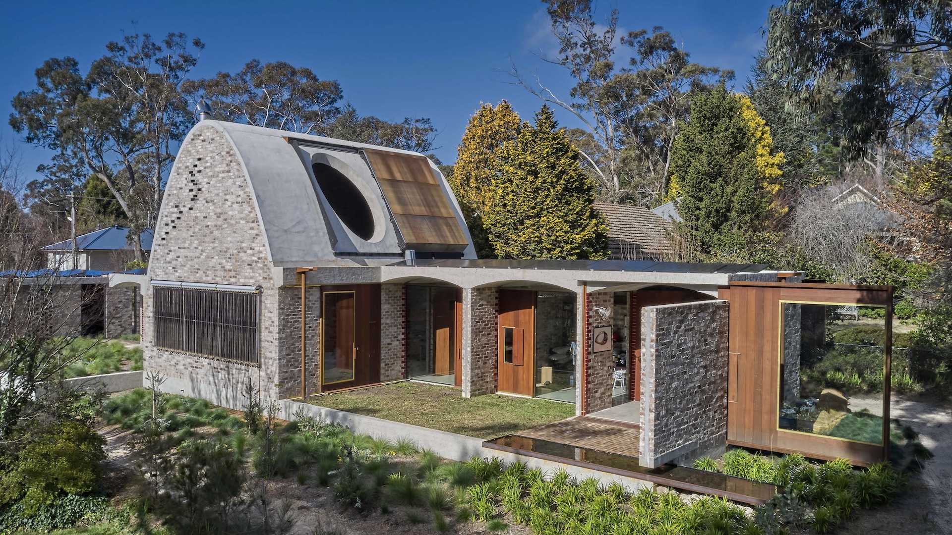 On The Market: Two Winners Of Australia’s Highest Architecture Award
