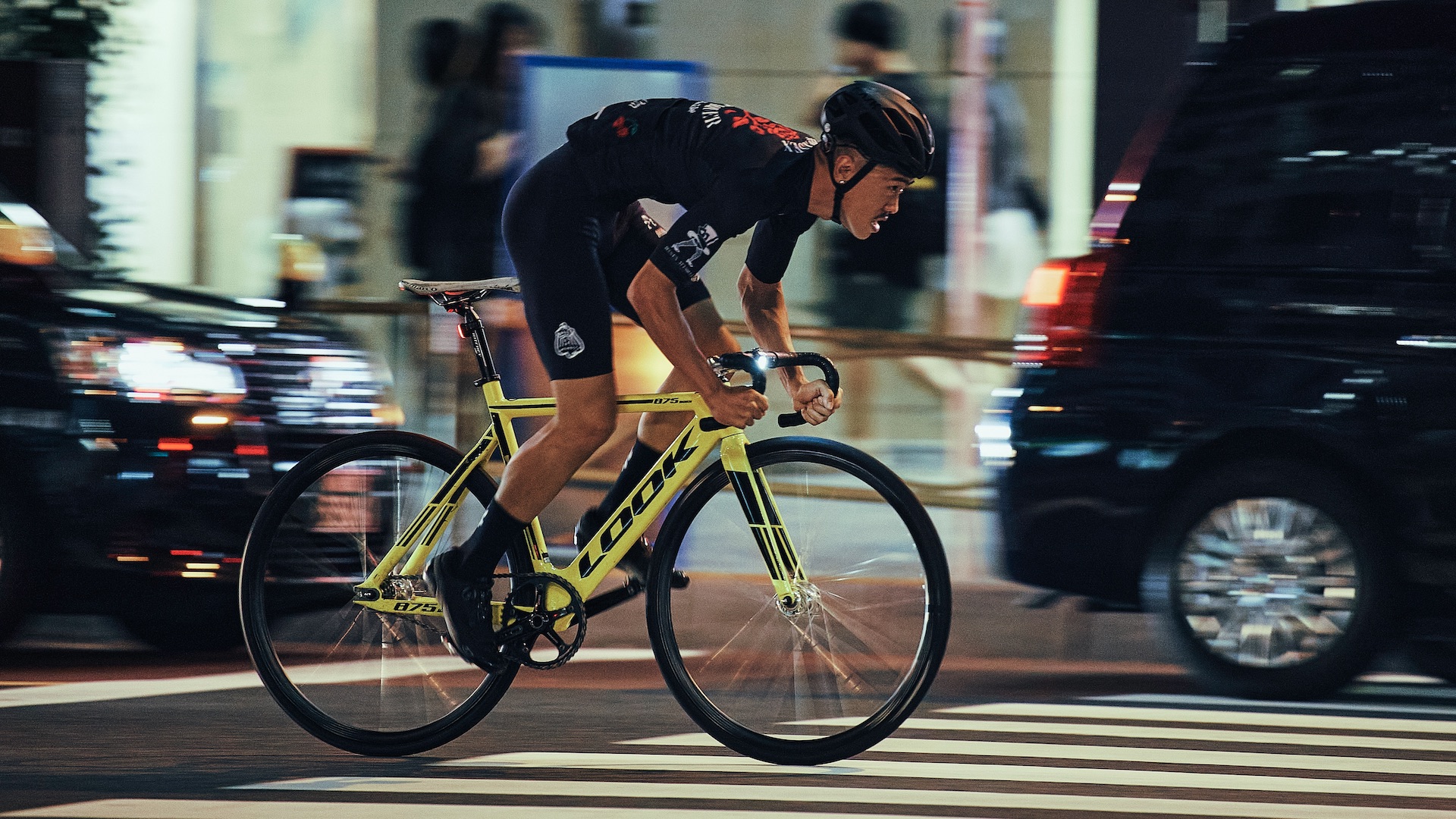 Deus Ex Attaquer Wants You To Be The Best-Dressed Bloke At The Bunch Ride