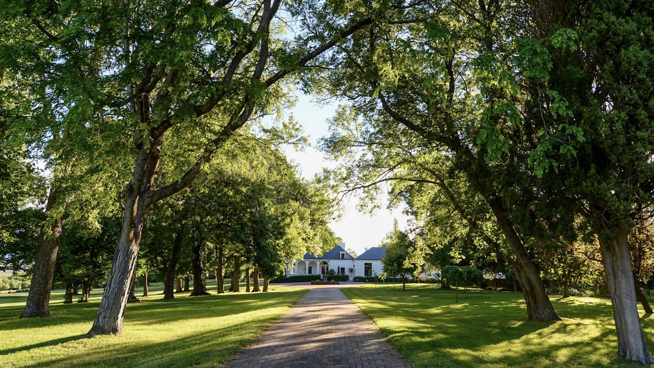 On The Market: The Private Tassie Golf Course Loved By Billionaires
