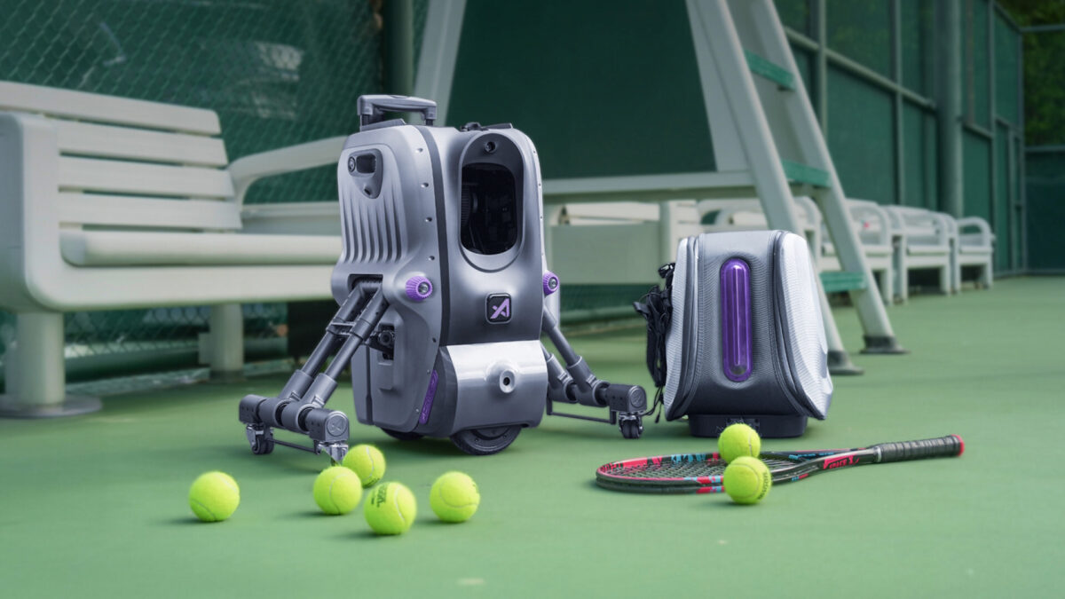 Good Finds aceii one tennis coach