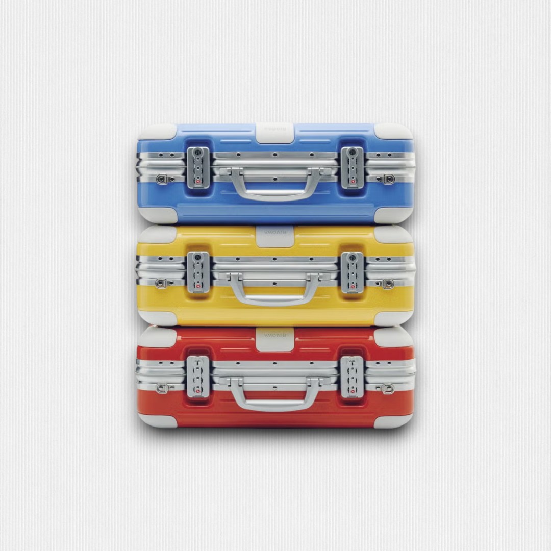 The Thoughtful Christmas Gift Guide To Buying For Her - RIMOWA Holiday Case