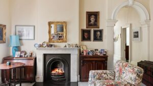 On The Market: Ned Kelly Was Alive When This South Yarra Mansion Last Sold