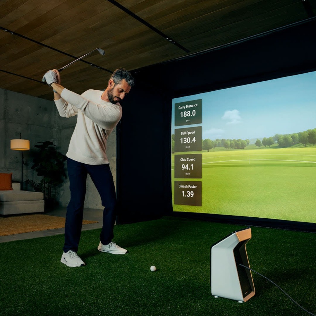 Money No Object Christmas Gift Guide - Garmin R50 Golf Sim